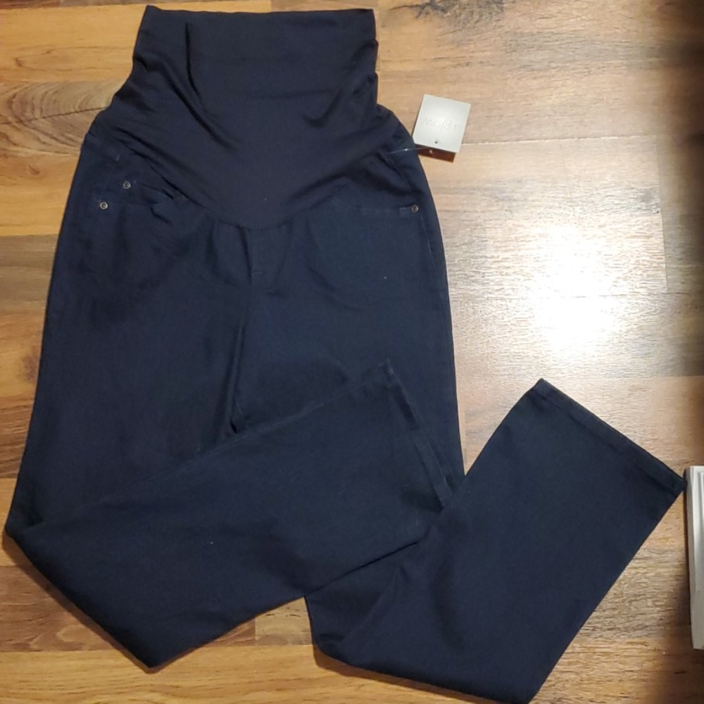 NWT A Glow Maternity Jeans